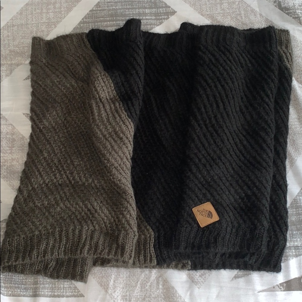 The North Face infinity scarf